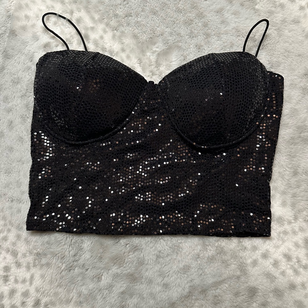 NWT Windsor sequins crop tank